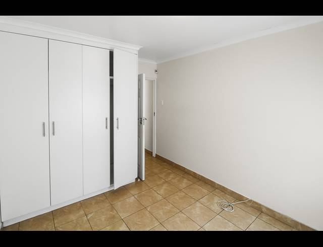 2 BEDROOM TOWNHOUSE FOR SALE IN GREENFIELDS